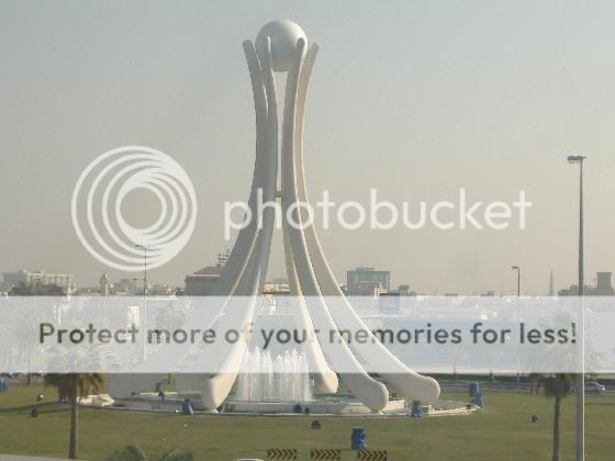 3267102-pearl_roundabout-Manama.jpg