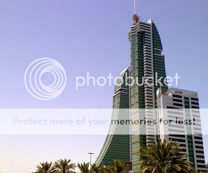 720px-Bahrain_Financial_Harbour.jpg
