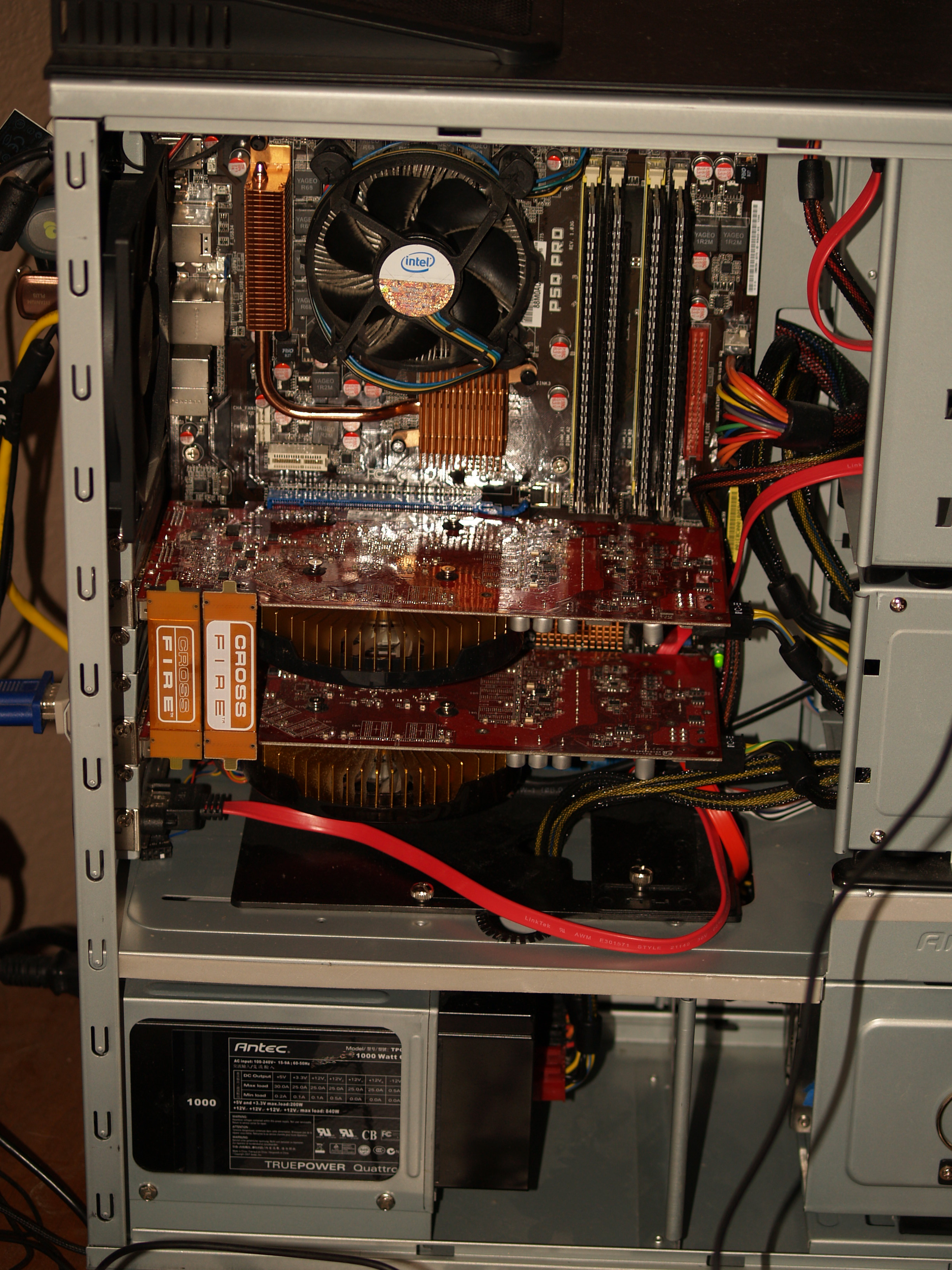 Computer_system_with_3%2C16Ghz_Core_2_Duo%2C_6GB_RAM_and_2x_Radeon_HD_4850_in_CrossFire.jpg